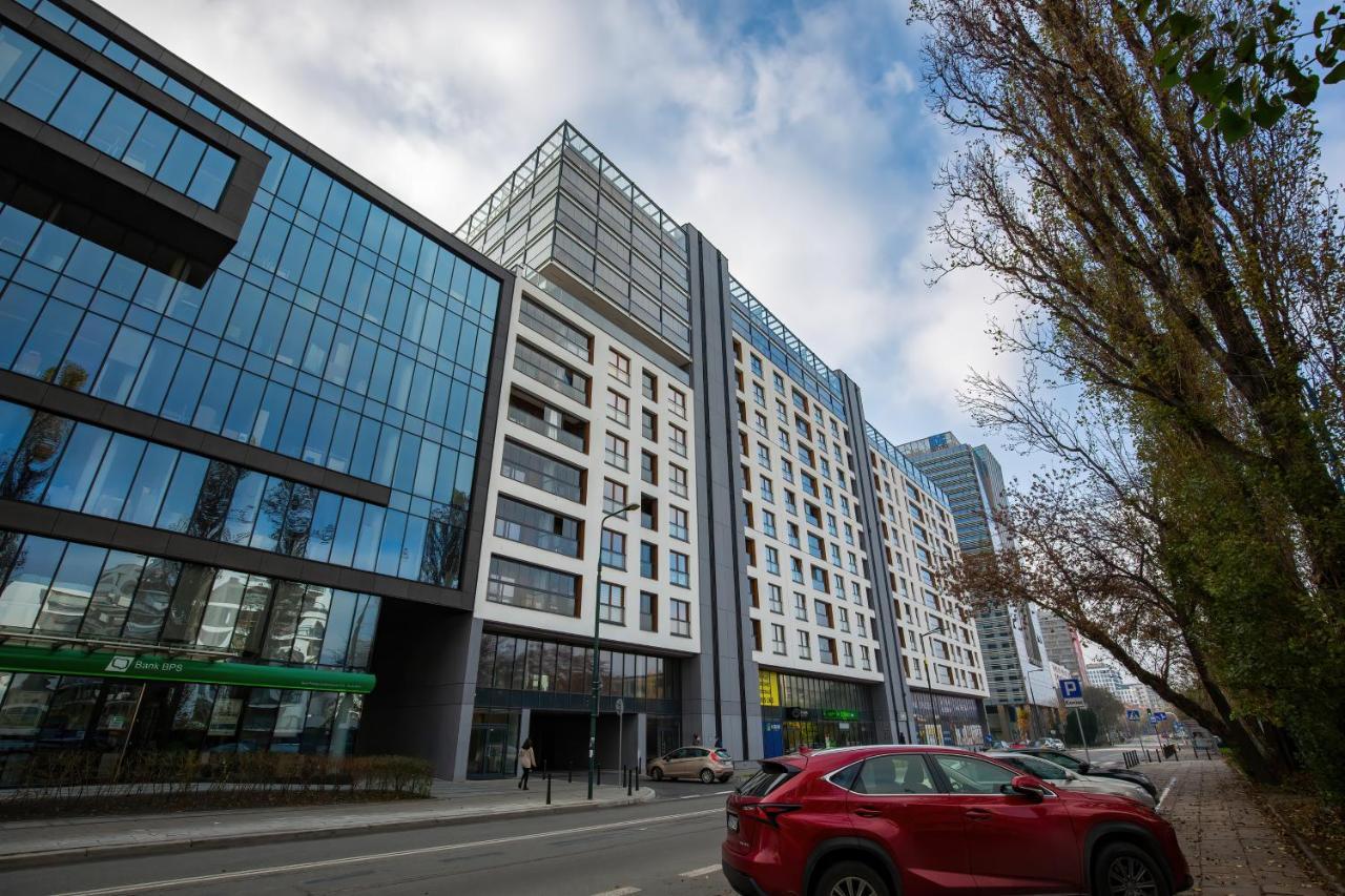 Apartment City Center Grzybowska By Renters Prestige ワルシャワ エクステリア 写真