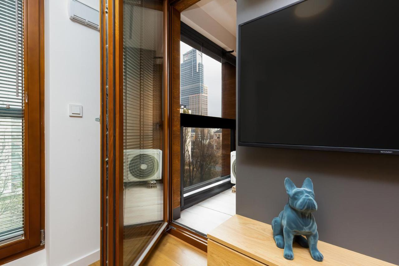 Apartment City Center Grzybowska By Renters Prestige ワルシャワ エクステリア 写真